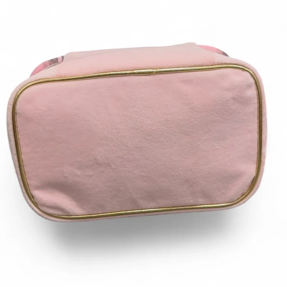 Juicy Couture cosmetic bag. - Picture 4 of 6